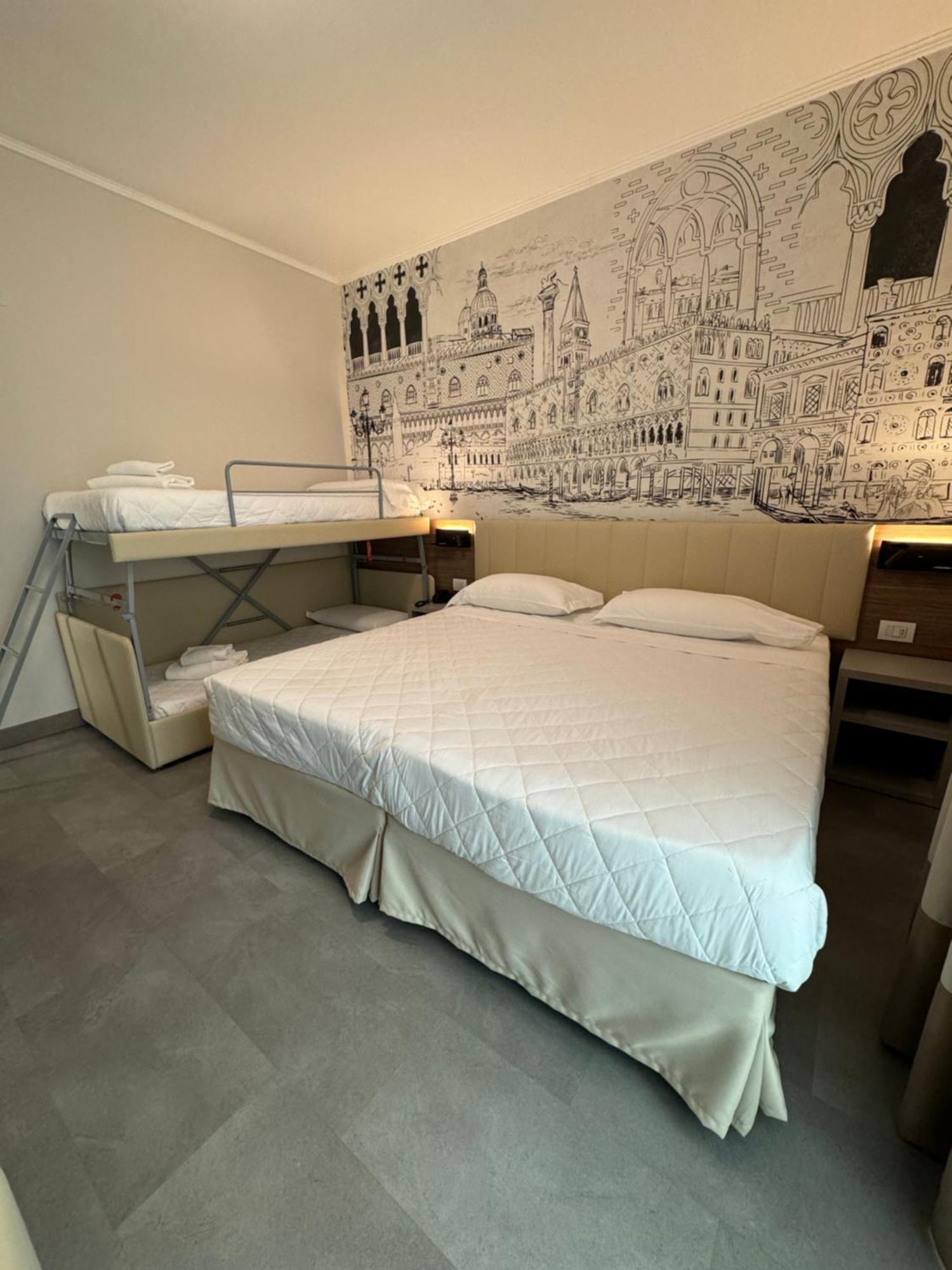 Hotel Marco Polo Lido di Jesolo Buitenkant foto